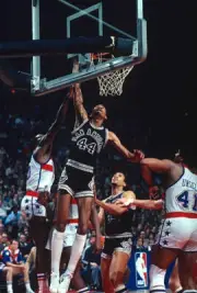 George Gervin Of The San Antonio Spurs 1980 Basketball Photo 4
