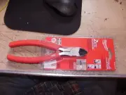 48-22-6108 Milwaukee 8" Diagonal Cutting Pliers Comfort Grip