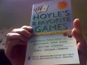 Hoyle's 8 Favorite Games - Essential Family Guide to: Backgammon - Poker - Spades - Solitaire - Dominos - Hearts - Checkers - Cribbage