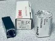 NEW IDEC GT5Y-4SN1A100 ELECTRONIC TIMER 100-120VAC