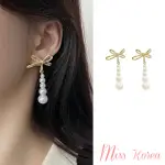 【MISS KOREA】韓國設計S925銀針珍珠長墜蝴蝶結造型耳環(S925銀針耳環 珍珠耳環 蝴蝶結耳環)