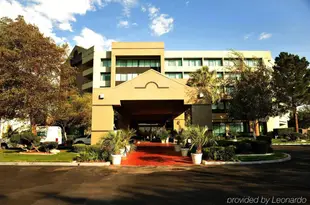 帕姆代爾蘭開斯特假日酒店Holiday Inn Palmdale-Lancaster