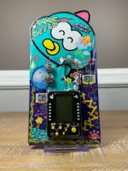 Vintage New in Package Rare RakuRaku Dinkie Dinokun Virtual Pet Toy TK-910 Black