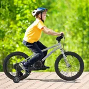 CostwayKids Bike for 4-7 Years Old Sport Bicycle Adjustable with Training Wheels-Silver-18 inches