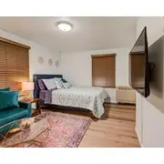 Cozy Modern Studio 3 Minutes From Downtown