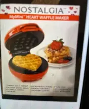 NOSTALGIA MY MINI VALENTINE'S HEART 5'' NON STICK COUNTERTOP WAFFLE MAKER RED