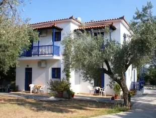 Rastoni Guest House Skopelos