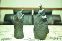 在飛比找Yahoo!奇摩拍賣優惠-蘇瑞鹿  太極石雕  小品文太極   2尊一組  姿態各異 