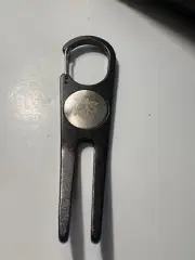 Merrill Lynch Logo Divot Tool With Clip And Ball Marker
