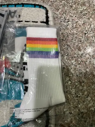 賠售 BALENCIAGA Rainbow Kiss Me Socks 白色中長襪 彩色 巴黎世家 彩虹