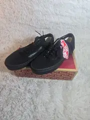Size 6 - VANS Old Skool Black - VN000D3HBKA