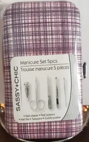 Sassy + Chic 5 Piece Manicure Set with Glitter Case