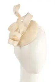 Cream spring racing sinamay pillbox fascinator by Max Alexander. 100% AU Seller