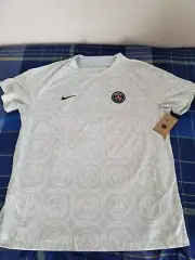 Nike Paris Saint Germain Soccer Jersey **NEW**