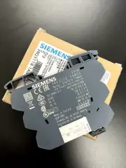 Siemens Sirius Coupling Relay *NIB* (3RQ3118-1AM00) (Box of 5)
