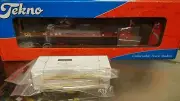 Tekno 65051 Piled Lumber in Plastic Sheathing 2X Load 1/50 MIP