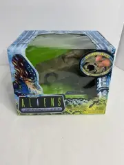 ULTRA RARE (Vintage) Micro Machines Action Fleet ALIENS APC New / SEALED L@@K!