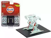 Automotive Double Scissor Lift Gulf Oil 1:64 Scale Diorama Garage Scene