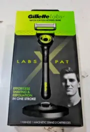 Gillette Labs Pat Cummins Razor Handle, Stand & 2 Cartridges