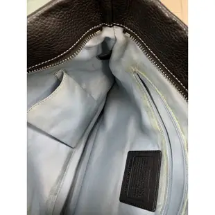 二手*美國購入* *COACH 黑色皮革皮質 金屬扣環 肩側背 側背包 揹帶可調整