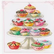 Stitch 'n' Bake Cupcake Delights Kit