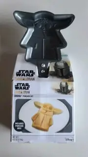 Disney Star Wars The Mandalorian Grogu Pancake Mix And Skillet Set New Baby Yoda