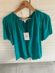 Witchery brand new jade flutter sleeve top size 4 see measurements below