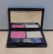 REVLON VTG BLUSH / POWDER ENSEMBLE