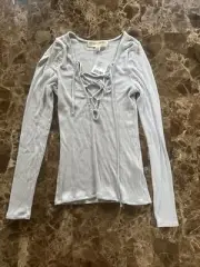 NWT Urban Outfitters Daisy Street Beige Button Front Long Sleeve Crop Top Size M