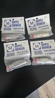 4x Lot Set Of 4 New 1/2" Nipple Drinkers Pig Farm