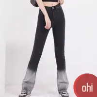 在飛比找蝦皮商城優惠-【ohi】高腰小喇叭牛仔長褲 女裝 黑灰牛仔褲 高腰顯瘦 彈