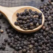 Ceylon black peppercorn spice