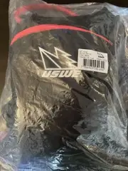 USWE XC elite Hydration Pack w/ 1.5 liter Hydrapak Elite Bladder