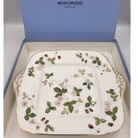 在飛比找蝦皮購物優惠-Wedgwood 英國製 骨瓷 野草莓 大方盤