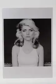 DEBORAH HARRY, 1979 by ROBERT MAPPLETHORPE, Art-Postcard NEW