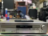 在飛比找Yahoo!奇摩拍賣優惠-Onkyo R1 CR-70R CD 收音機 外部輸入 綜合