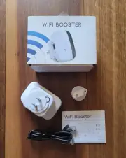 NEW in the box Wi-Fi Booster / REPEATER 300Mbps