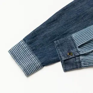 【ILEY 伊蕾】線條狀色拼接造型牛仔長版襯衫(藍色；M-XL；1223488403)