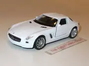 WELLY DAIMLER MERCEDES BENZ SLS AMG BRIGHT WHITE GULL WING 4.5 INCHES FREE SHIP