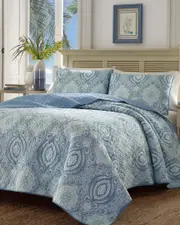 Tommy Bahama Turtle Cove Quilt Set