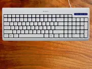 Comfortable Wired USB Full Size Slim Keyboard for PC/MAC Laptop Desktop White