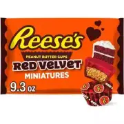 Reese's 9.3 oz RED VELVET Miniatures Peanut Butter Cups ** BB 10/2025 **