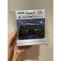 在飛比找蝦皮購物優惠-手把造型取自 PlayStation 的 DUALSHOCK