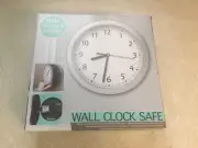 Hard To Find TESTED WORKING Retro Wall Clock SAFE Hide Your Money Vintage Clock
