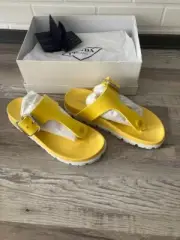 NIB PRADA MILANO Yellow Soft Slide Sandals Made in Italy SZ 39