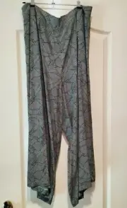 Ladies Palm Crop Pants Size 16