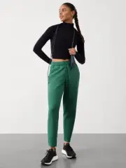 Athleta M MEDIUM Unstoppable Mid Rise Pant Trillium Green Cozy Running Pants NWT