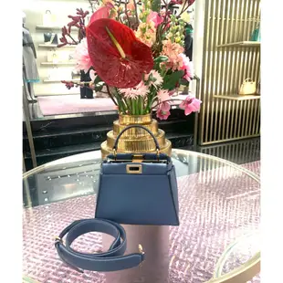 Fendi 8BN244 迷你 Peekaboo 包 藍灰色