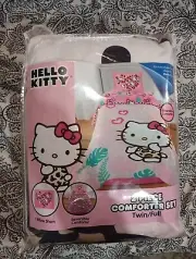 Hello Kitty by Sanrio Reversible Twin / Full Wild Jungle Comforter Set New 72x86