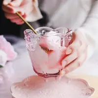 在飛比找ETMall東森購物網優惠-日式櫻花浮雕玻璃杯透明小清新家用喝水杯子冷飲果汁杯咖啡牛奶杯